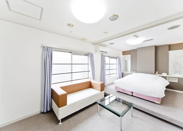 Shinjuku East Hotel